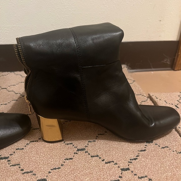 Kate spade black knee high booths with gold heels - Picture 5 of 10